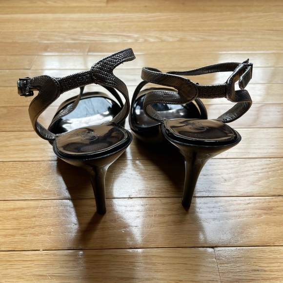 CARLOS SANTANA HEELS - Picture 4 of 8